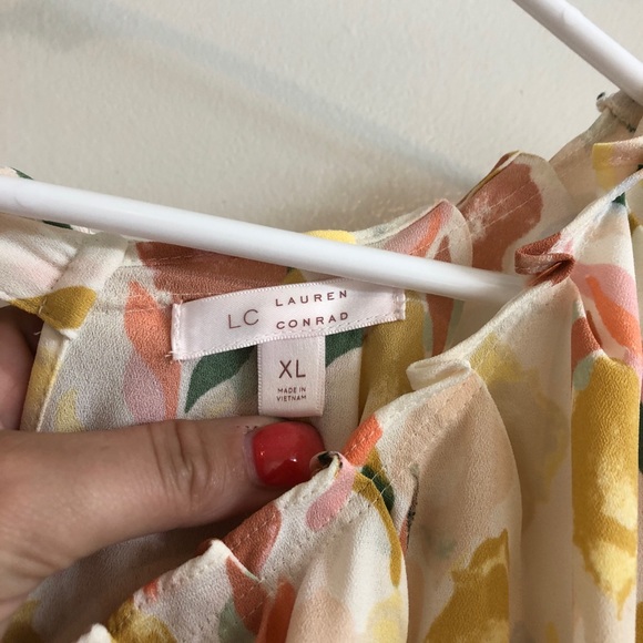 Lauren Conrad Flirty Spring Print Tunic/Mini Dress - Picture 2 of 4